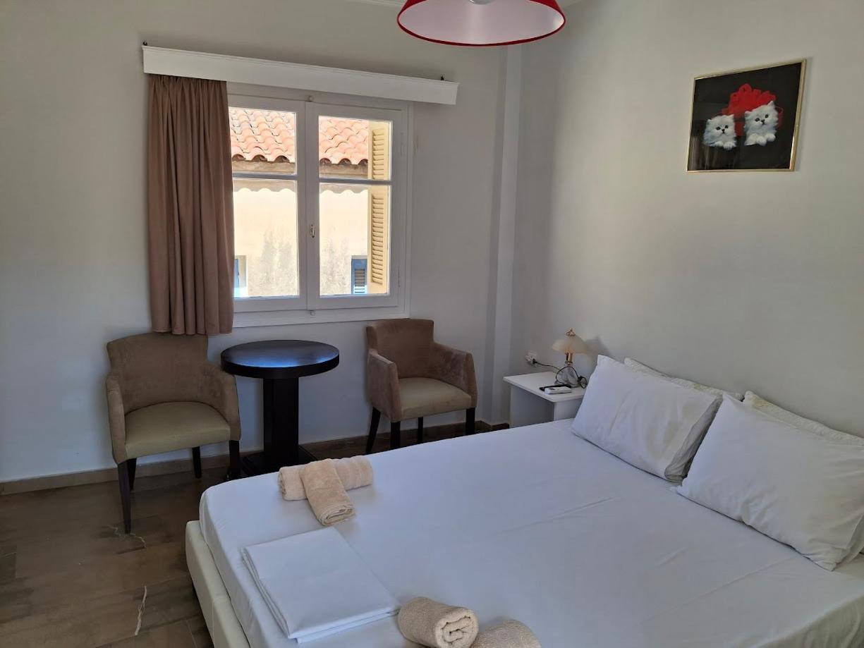 Nafpaktos Studio In Port Ιι Экстерьер фото